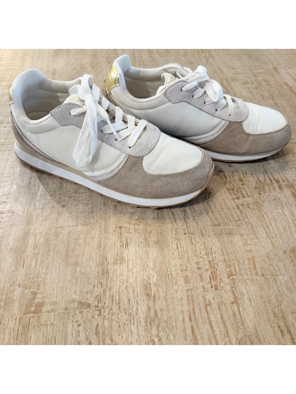 J.Crew City Sneakers Women’s 8.5 BN870 Cream Tan Suede Gold Retro Trainers
